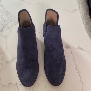 Lucky Brand Navy boots! Almost new